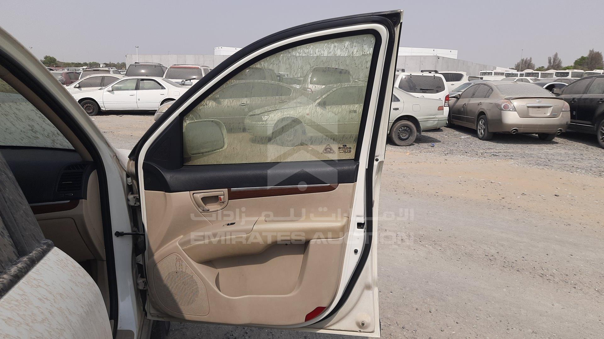 2009 HYUNDAI SANTA FE VIN: KMHSG81D39U462011