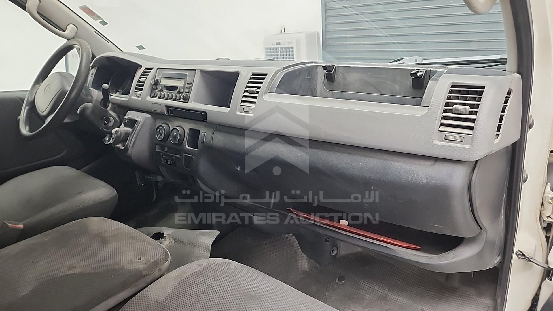 2010 TOYOTA HIACE VIN: JTFPX22P5A0018583