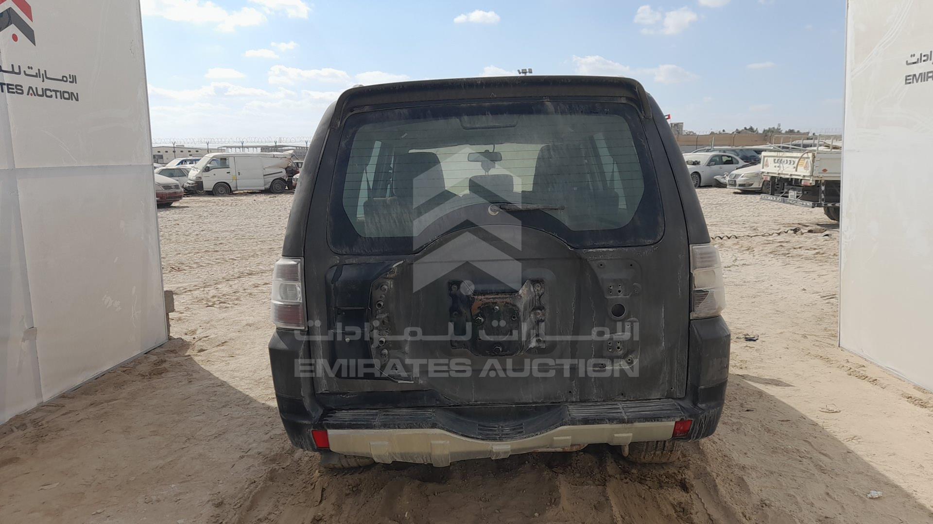 2007 MITSUBISHI PAJERO VIN: JMYLRV93W7J716768