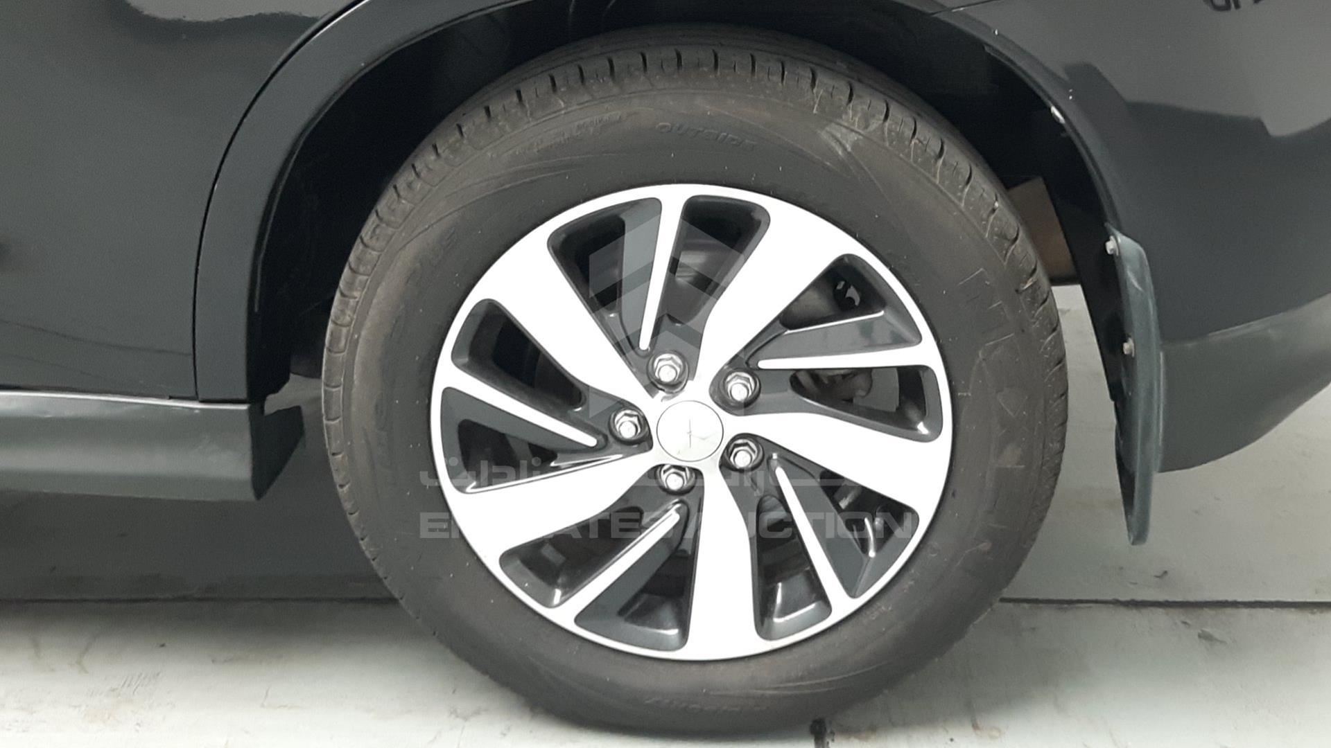 2015 MITSUBISHI ASX VIN: 4P3XTGA2WFE802069
