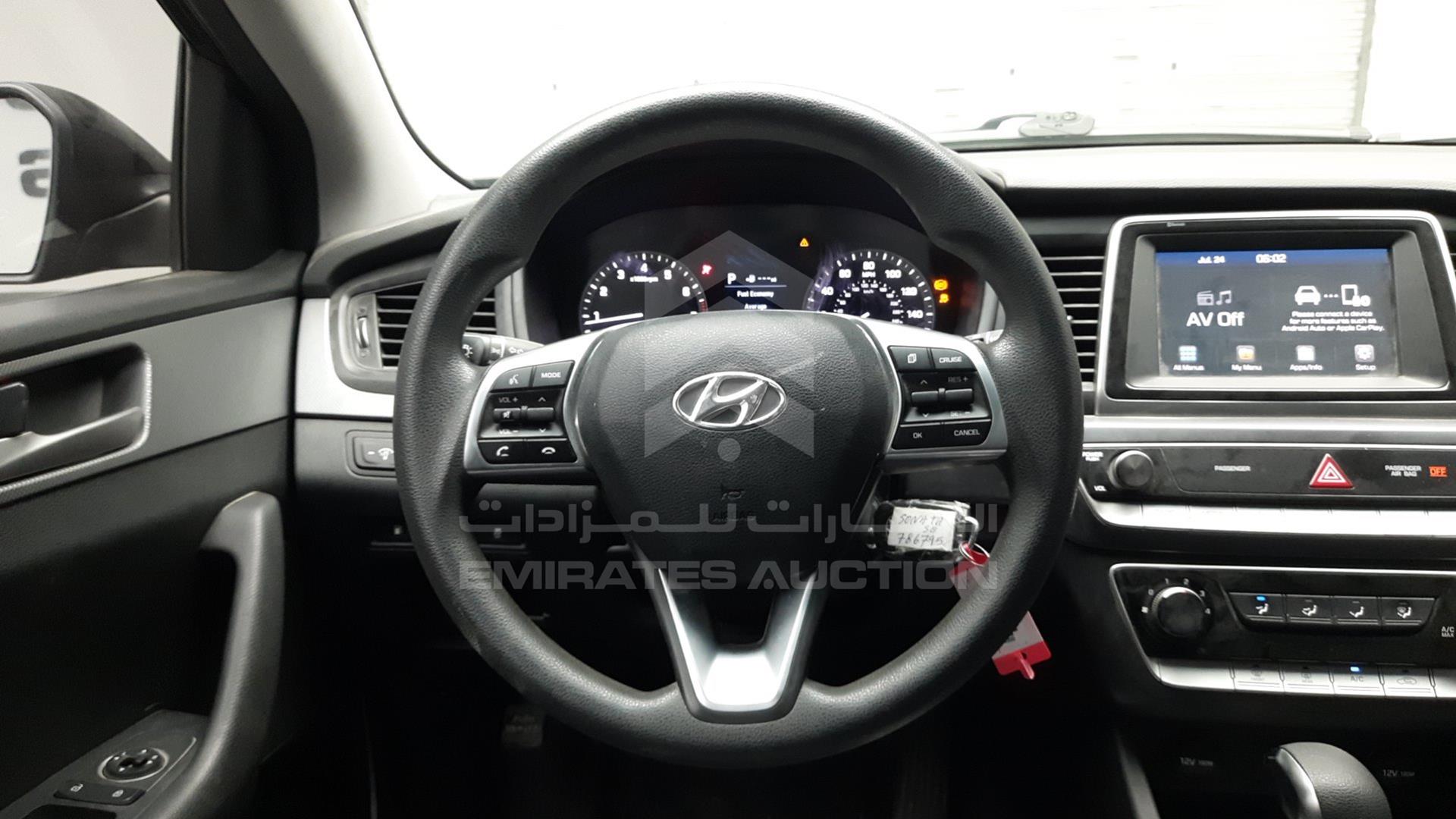 2019 HYUNDAI SONATA VIN: 5NPE24AF3KH786795