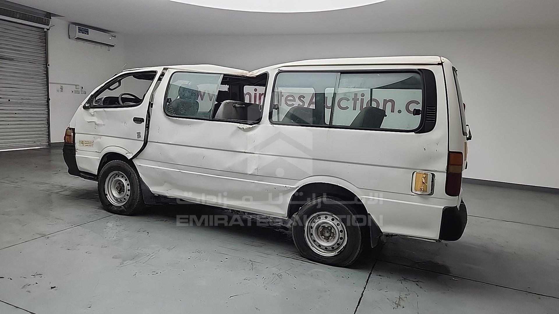 2004 TOYOTA HIACE VIN: JTCFR119347101604