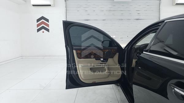 Jaguar X J 2012 SAJAA20DXCFV24940 Image 3