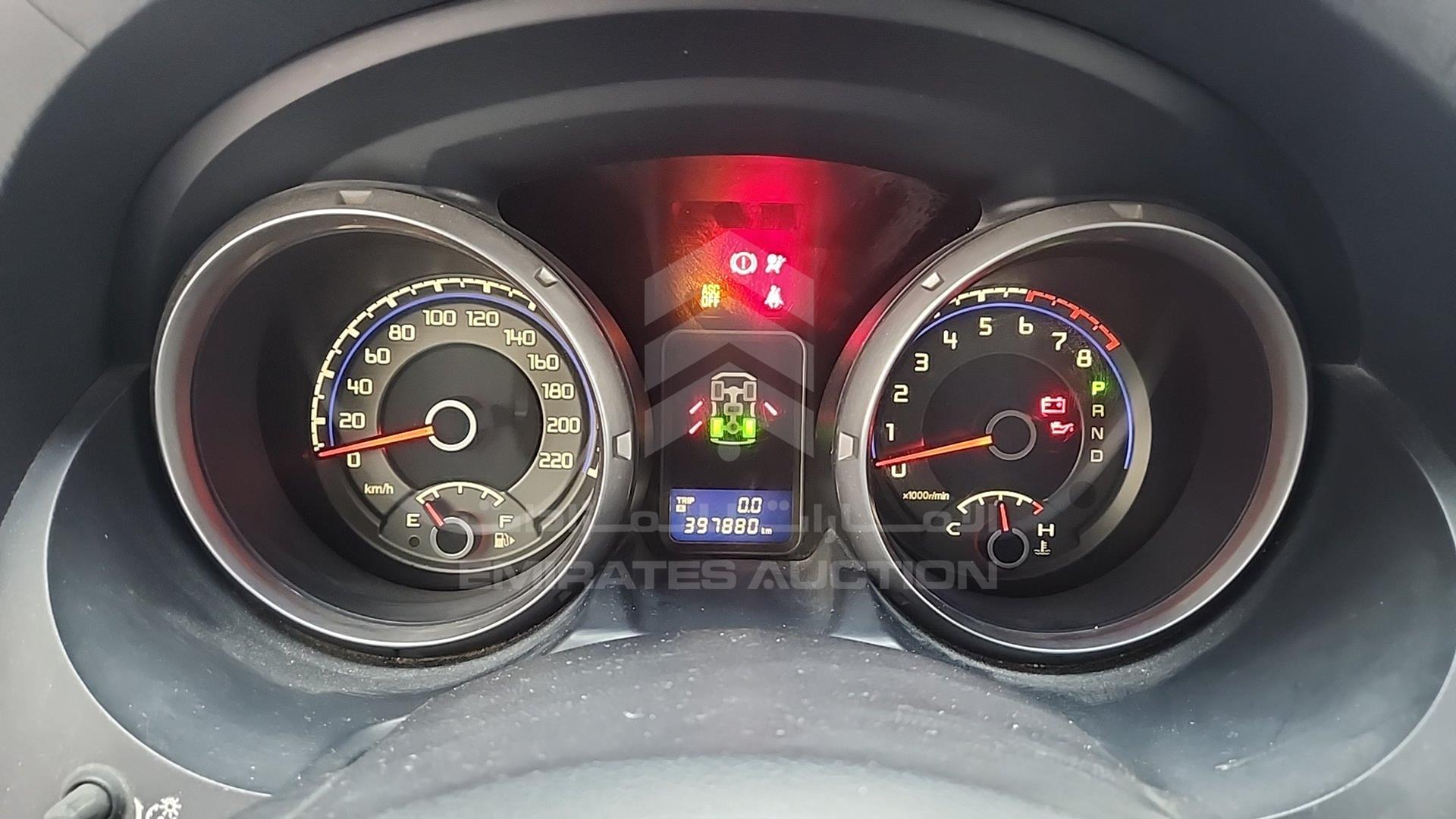 2008 MITSUBISHI PAJERO VIN: JMYLRV93W8J720356