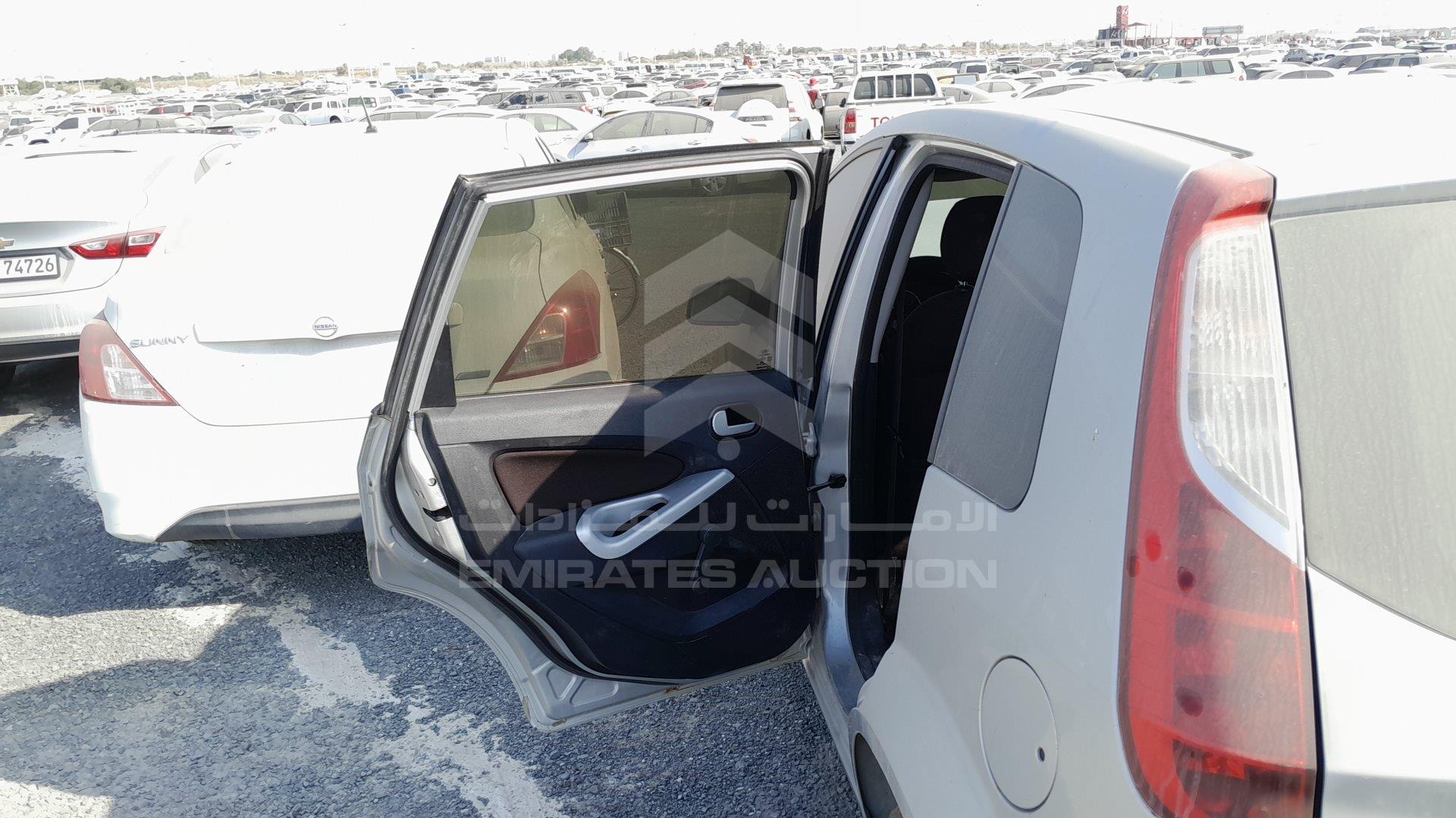 MAJTJ21D2BAE39004 - 2011 Ford Figo - #490130