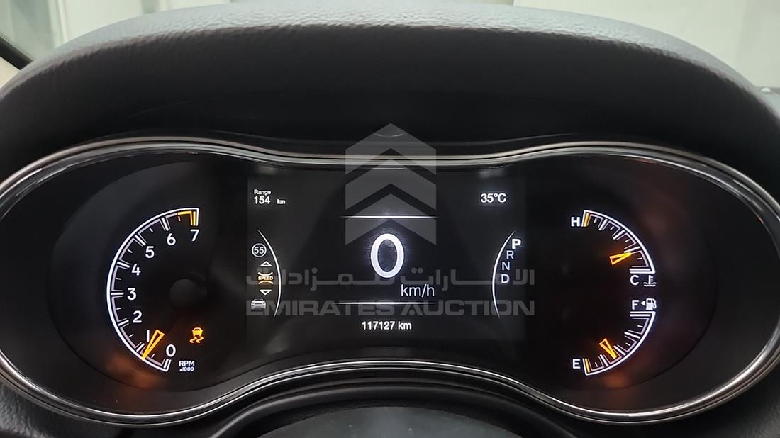 جيب جراند شيروكي 2018 — قراءة العداد — صورة 2