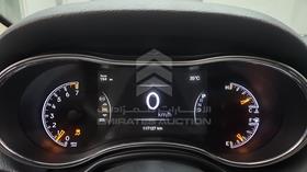 جيب جراند شيروكي 2018 — قراءة العداد — صورة 2 — صورة مصغرة