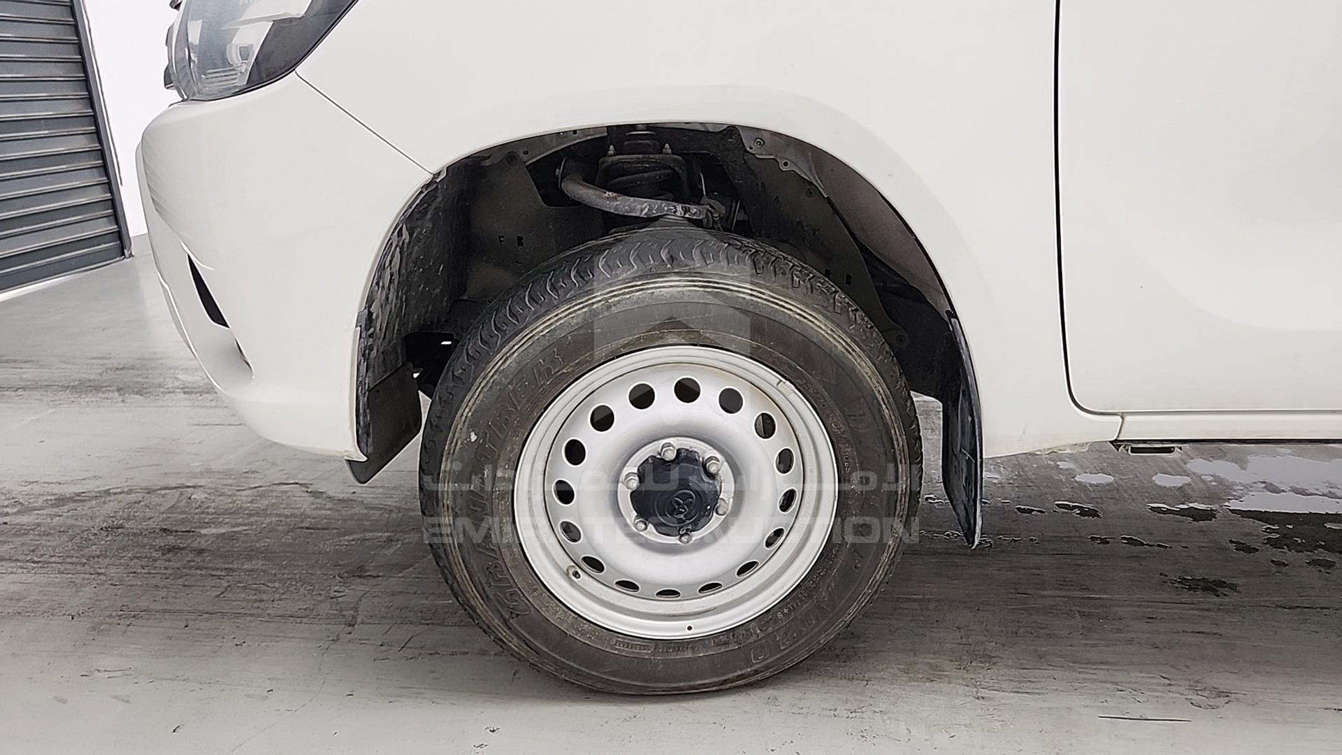 2023 TOYOTA HILUX VIN: MR0DB9CD2P5161754