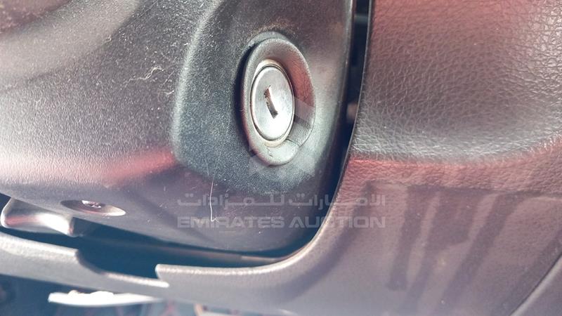 1ZVFT84N375196337 Auction: EmiratesAuction Lot: 404943 1ZVFT84N375196337 Ford Mustang 2007 SILVER Photo 4