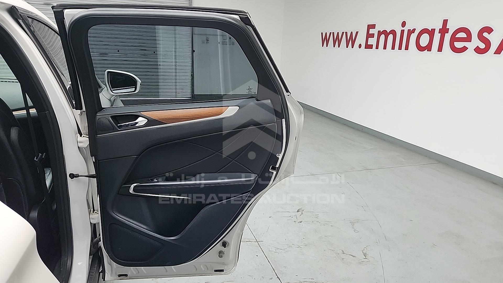 2019 LINCOLN MKC VIN: 5LMCJ2C97KUL31260