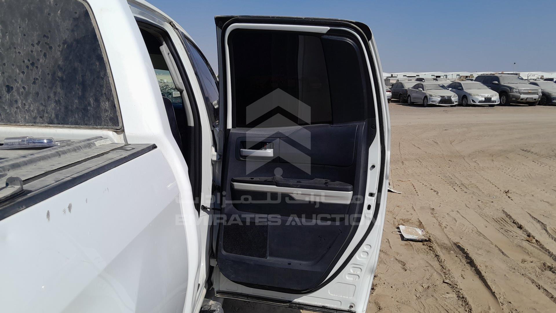 2015 TOYOTA TUNDRA VIN: 5TFUW5F19FX433703
