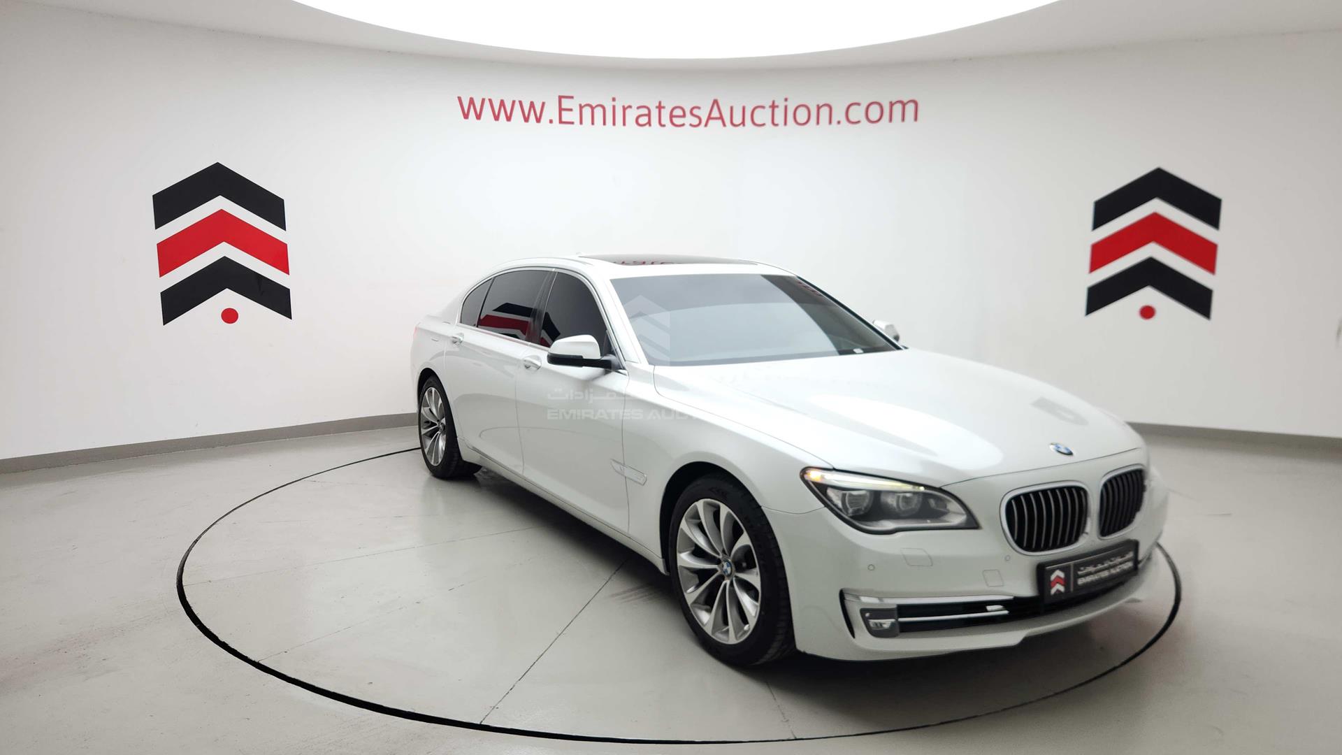 2015 BMW 730 VIN: WBAYE2105FD837047