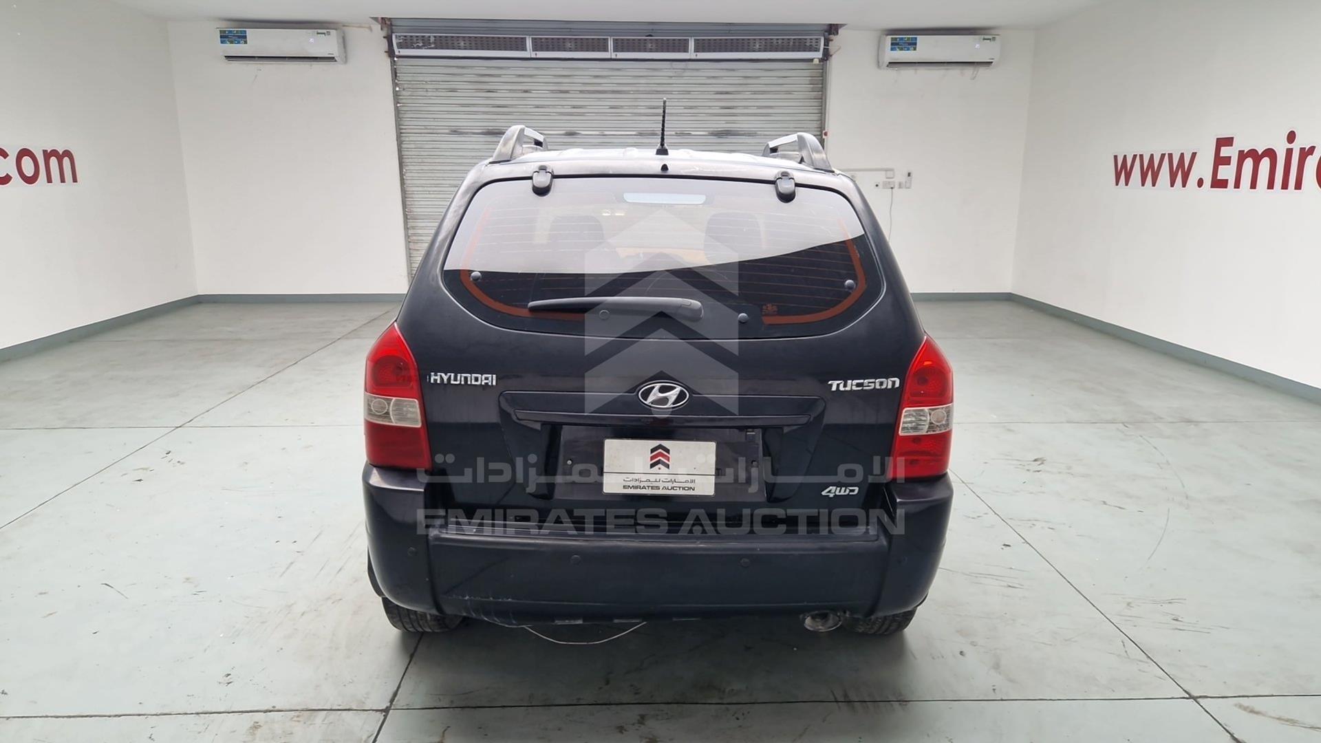 2009 HYUNDAI TUCSON VIN: KMHJM81B89U969425