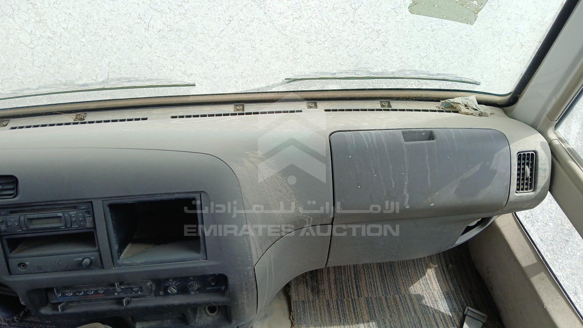 2016 MITSUBISHI ROSA VIN: JL5B3E6P4GRP20646