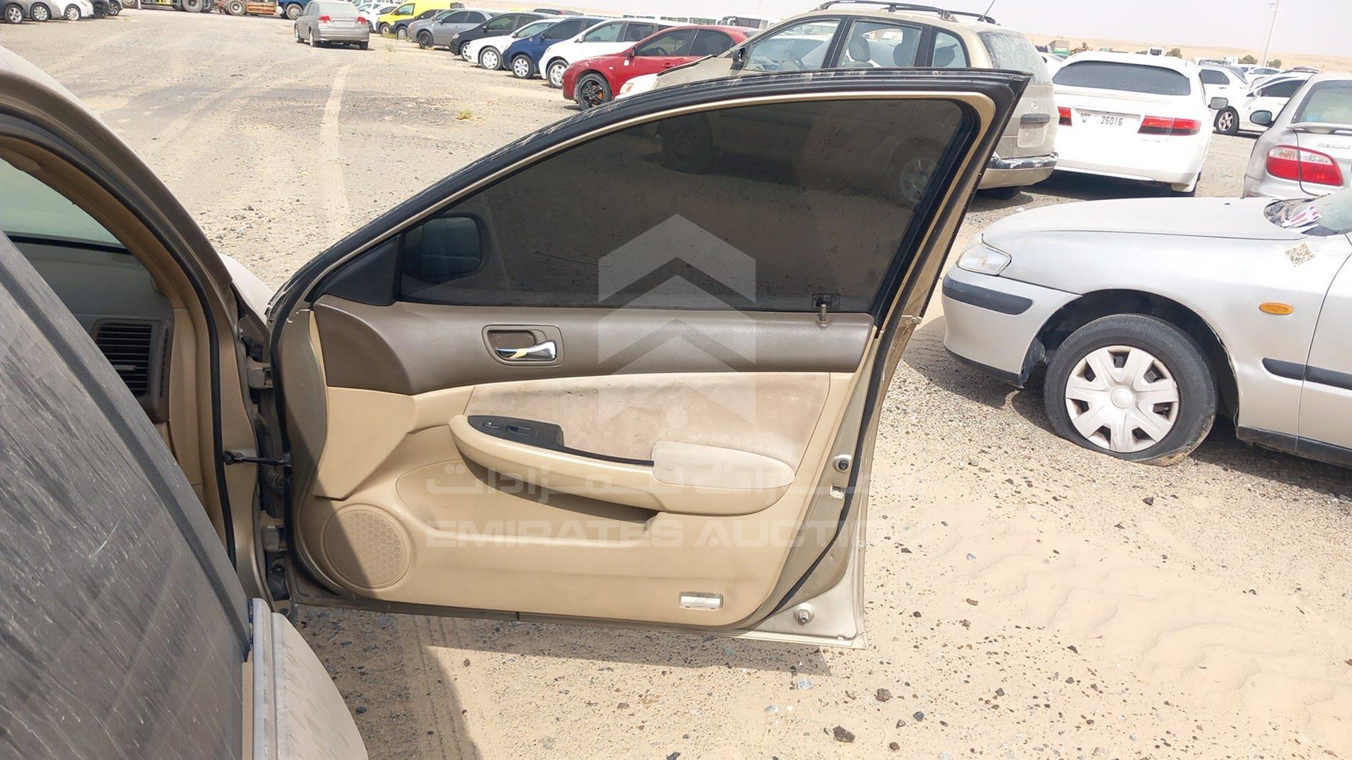 2006 HONDA ACCORD VIN: JHMCM56506C416962