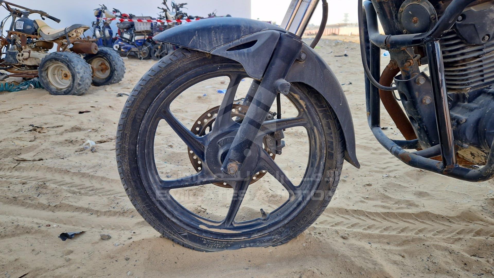 0 HONDA UNICORN VIN: ME4KC2039G8002674