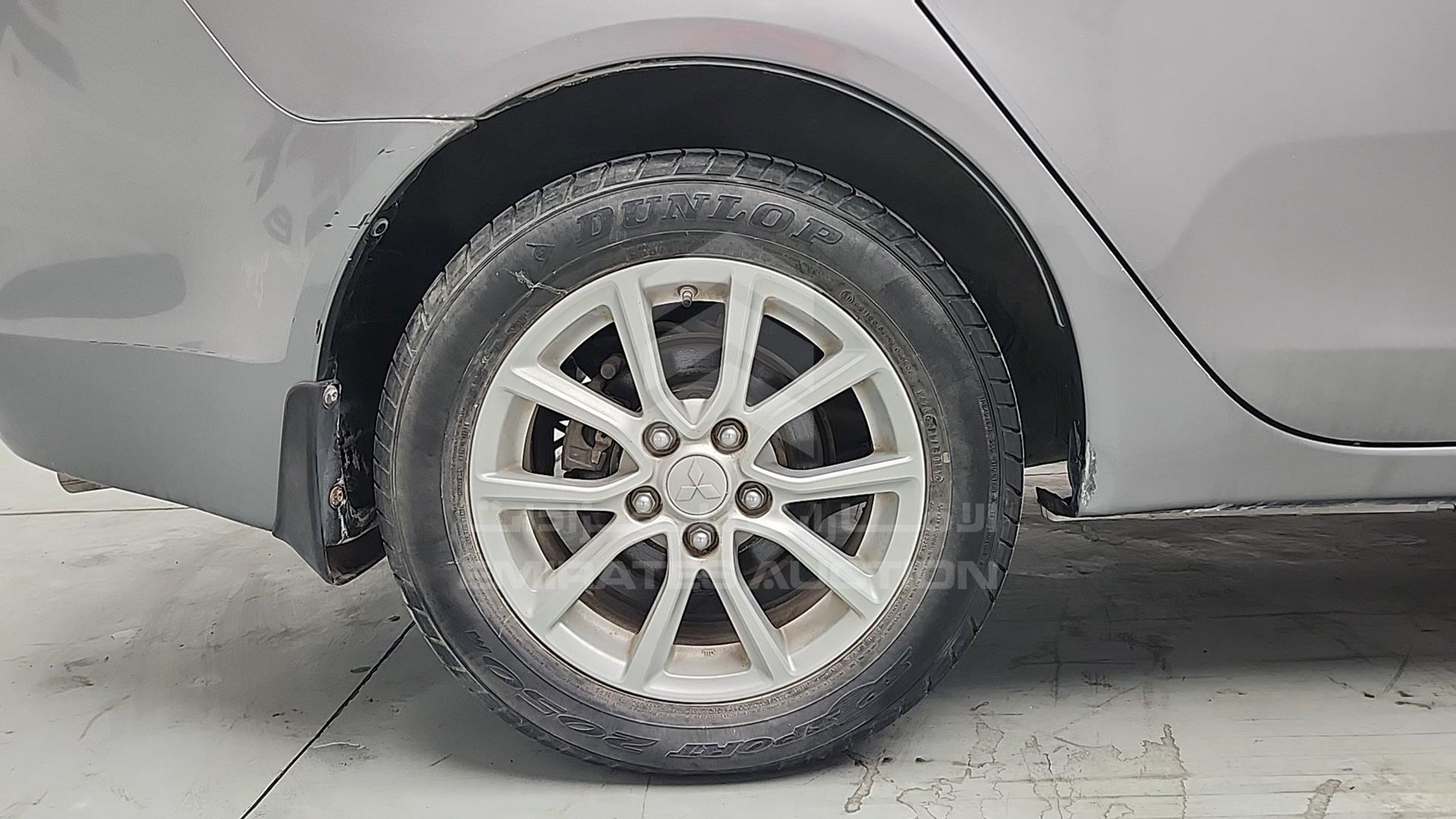 2017 MITSUBISHI LANCER VIN: JE3AB36AXHU707850