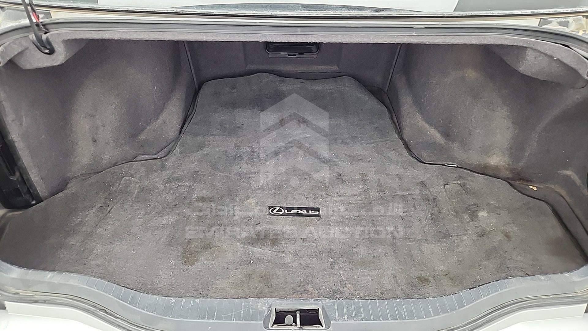 2004 LEXUS LS 430 VIN: JTHBN36F740127825