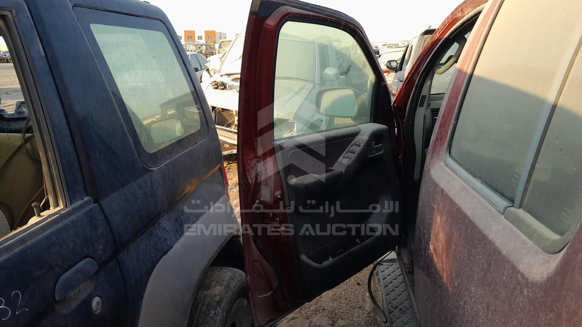 2005 NISSAN PATHFINDER VIN: 5N1AR18W75C729123