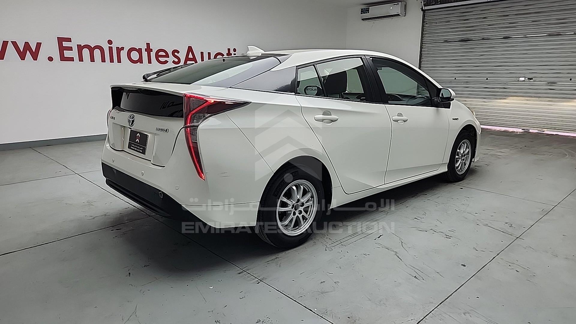 2017 TOYOTA PRIUS VIN: JTDKB3FU3H3577257