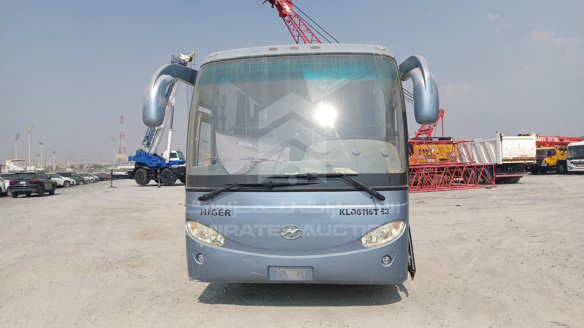 2010 HIGER BUS VIN: LKLR1FSD1AB537463