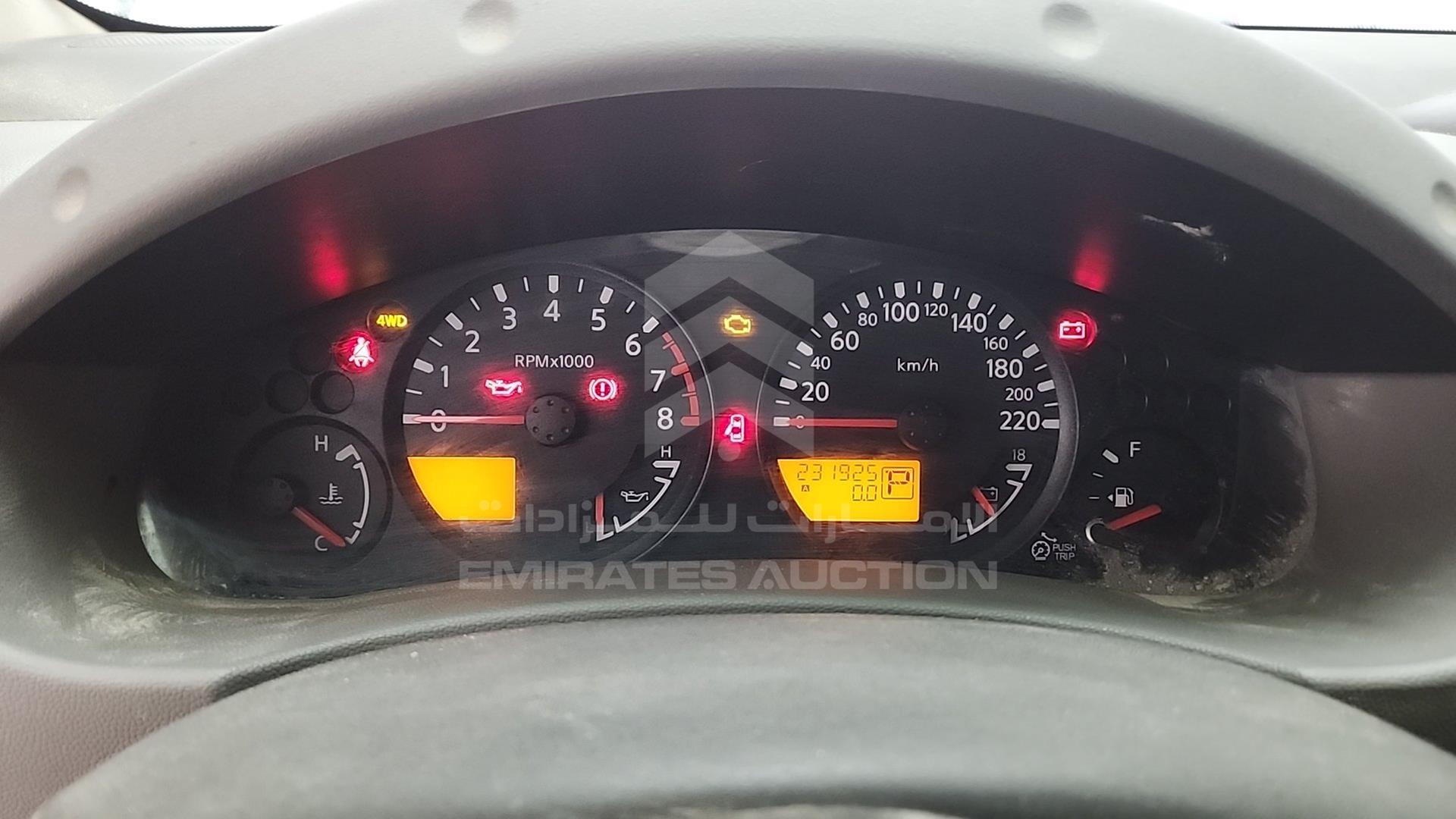 2015 NISSAN XTERRA VIN: 5N1AN0N63FN665727
