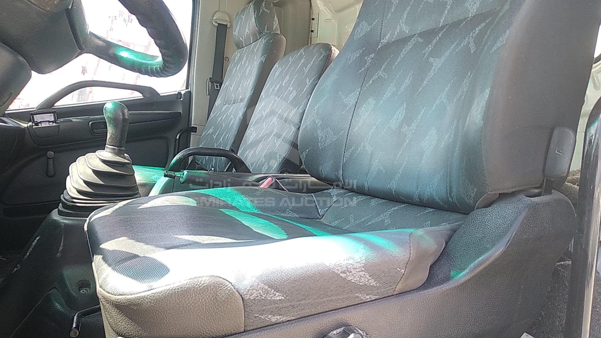 2011 HINO 500 VIN: JHDFG1JP6B1S18432