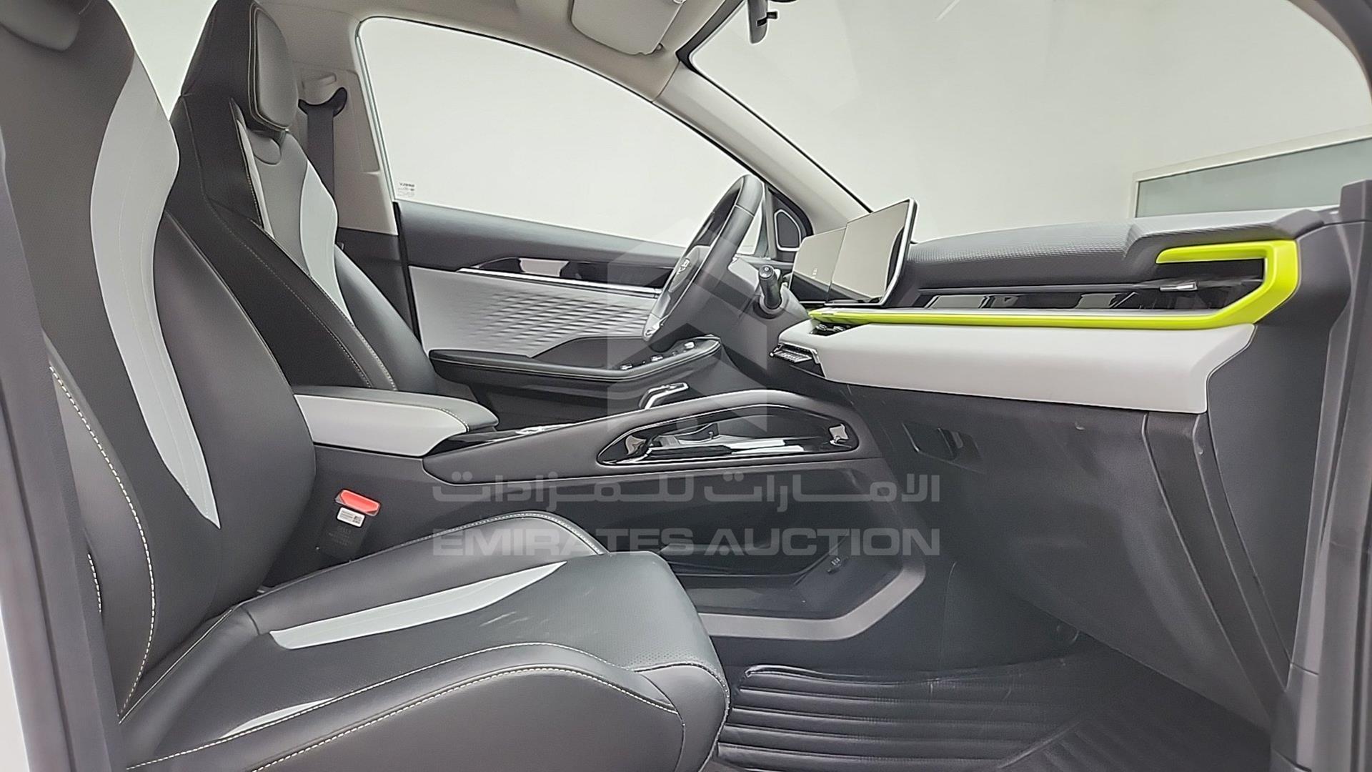 2024 GEELY COOLRAY VIN: LB3762KZXRX506563
