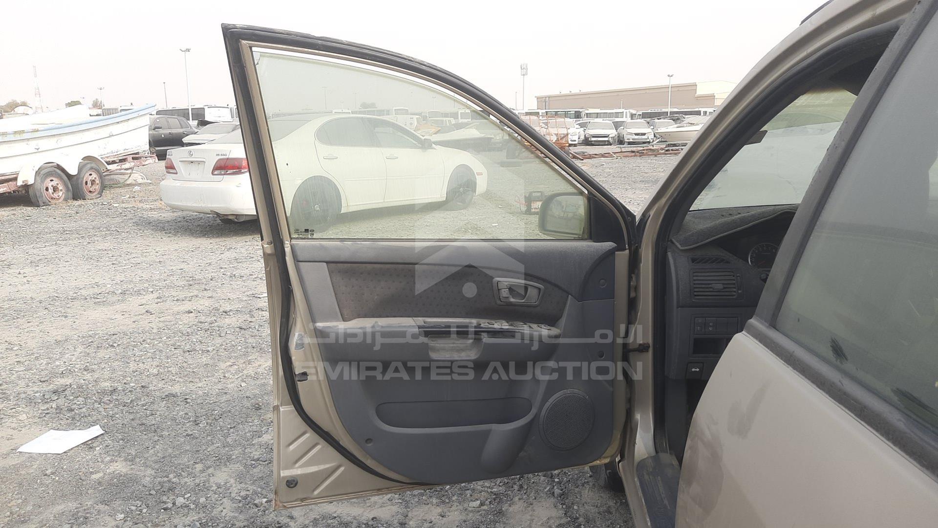 2006 KIA CARENS VIN: KNAFC526665439843