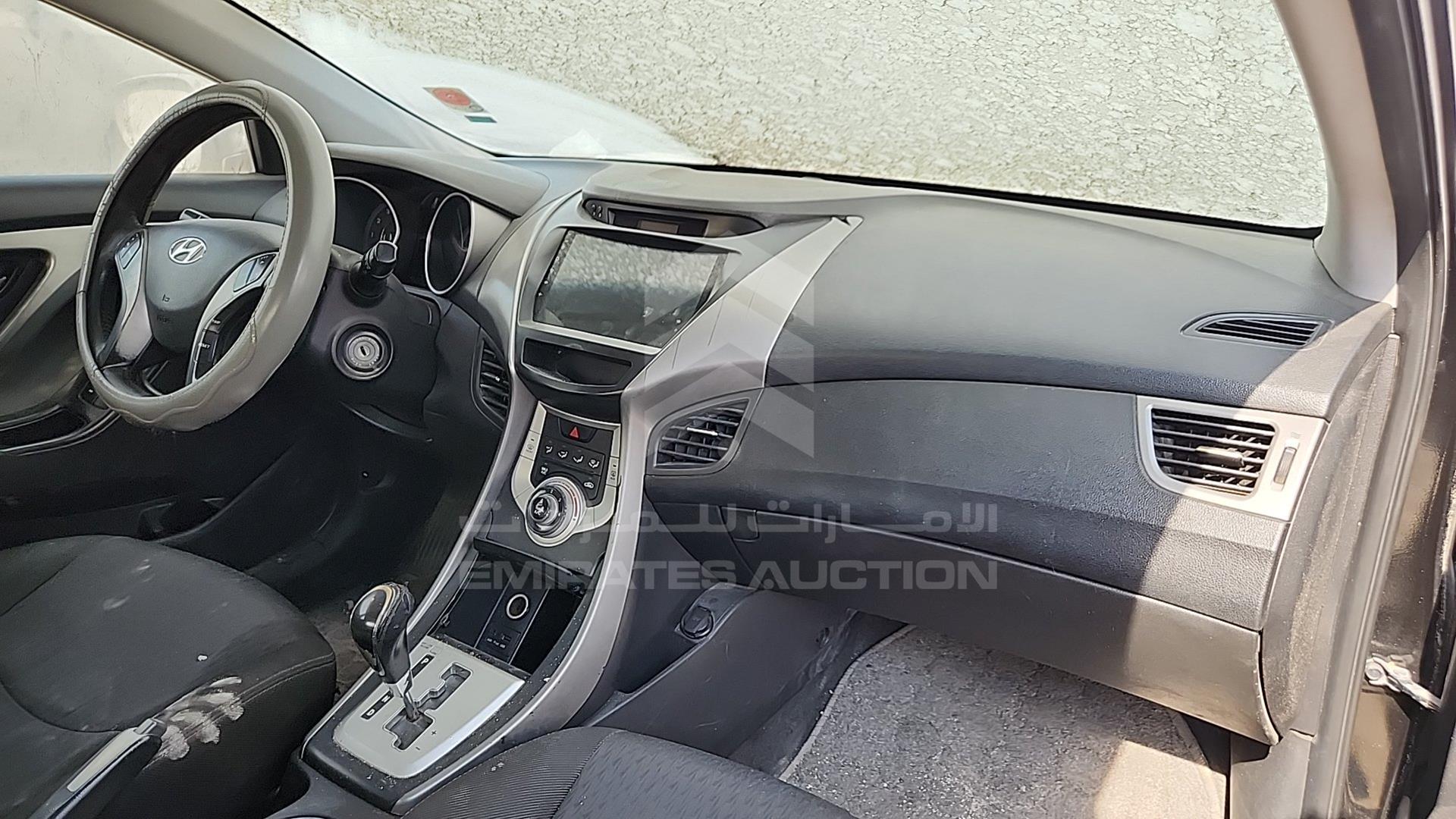2012 HYUNDAI ELANTRA VIN: KMHDG41E1CU391375