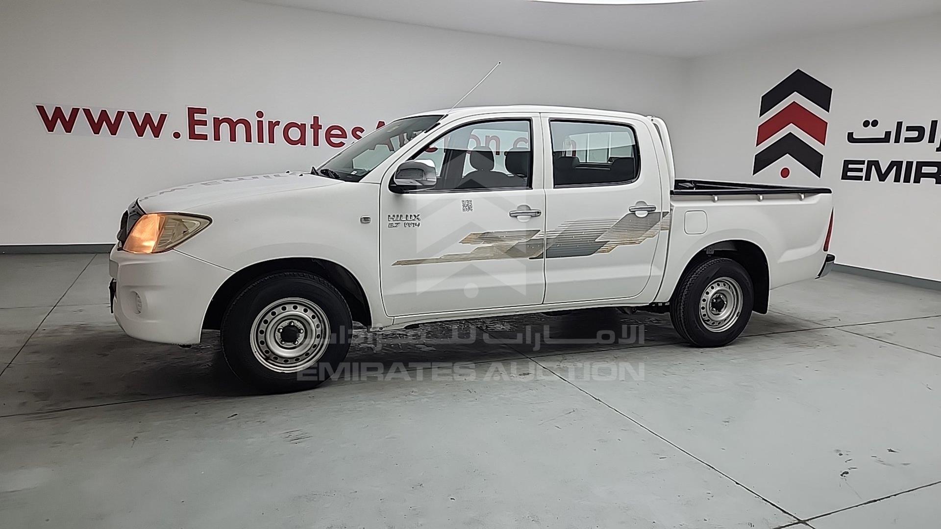 2011 TOYOTA HILUX VIN: MR0EX12G2B2047248