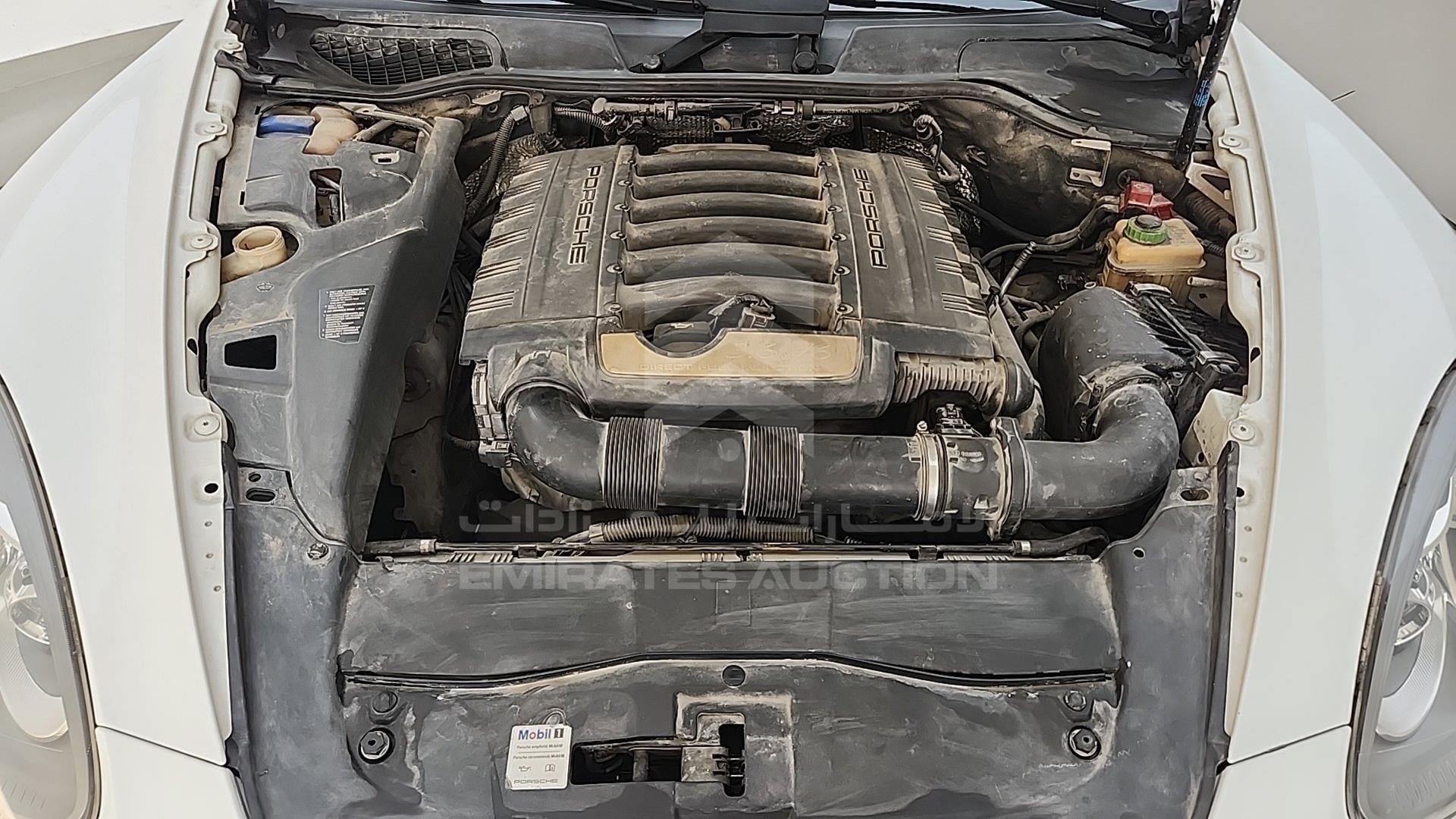 2012 PORSCHE CAYENNE VIN: WP1ZZZ92ZCLA06911