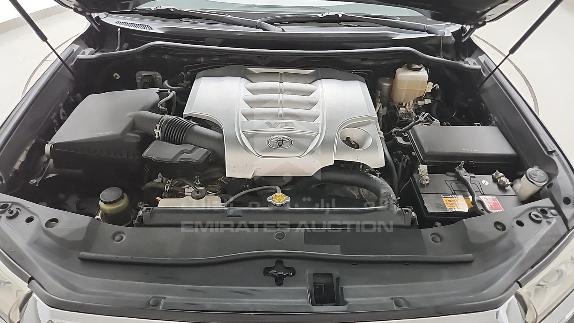2018 TOYOTA LAND CRUISER VIN: JTMHY05J6J4073218