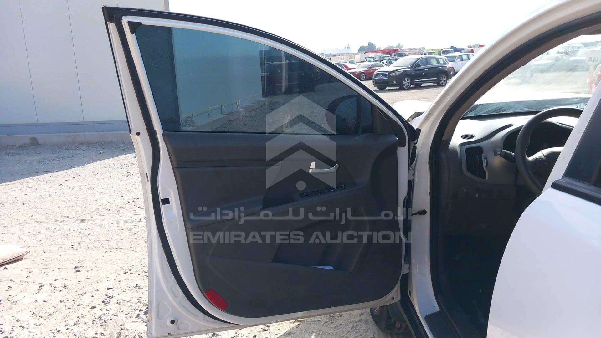 2014 KIA SPORTAGE VIN: KNAPB8128E7485491