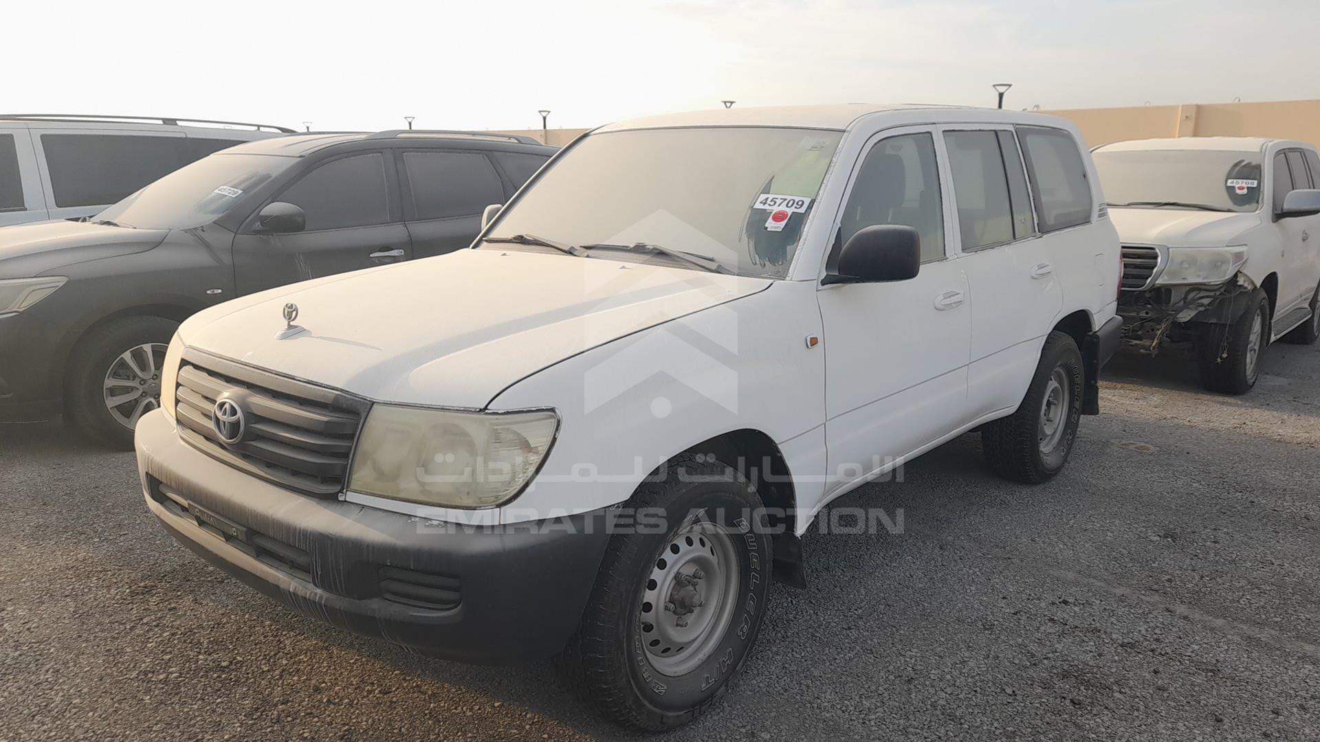2007 TOYOTA LAND CRUISER VIN: JTGHJ01J273011004