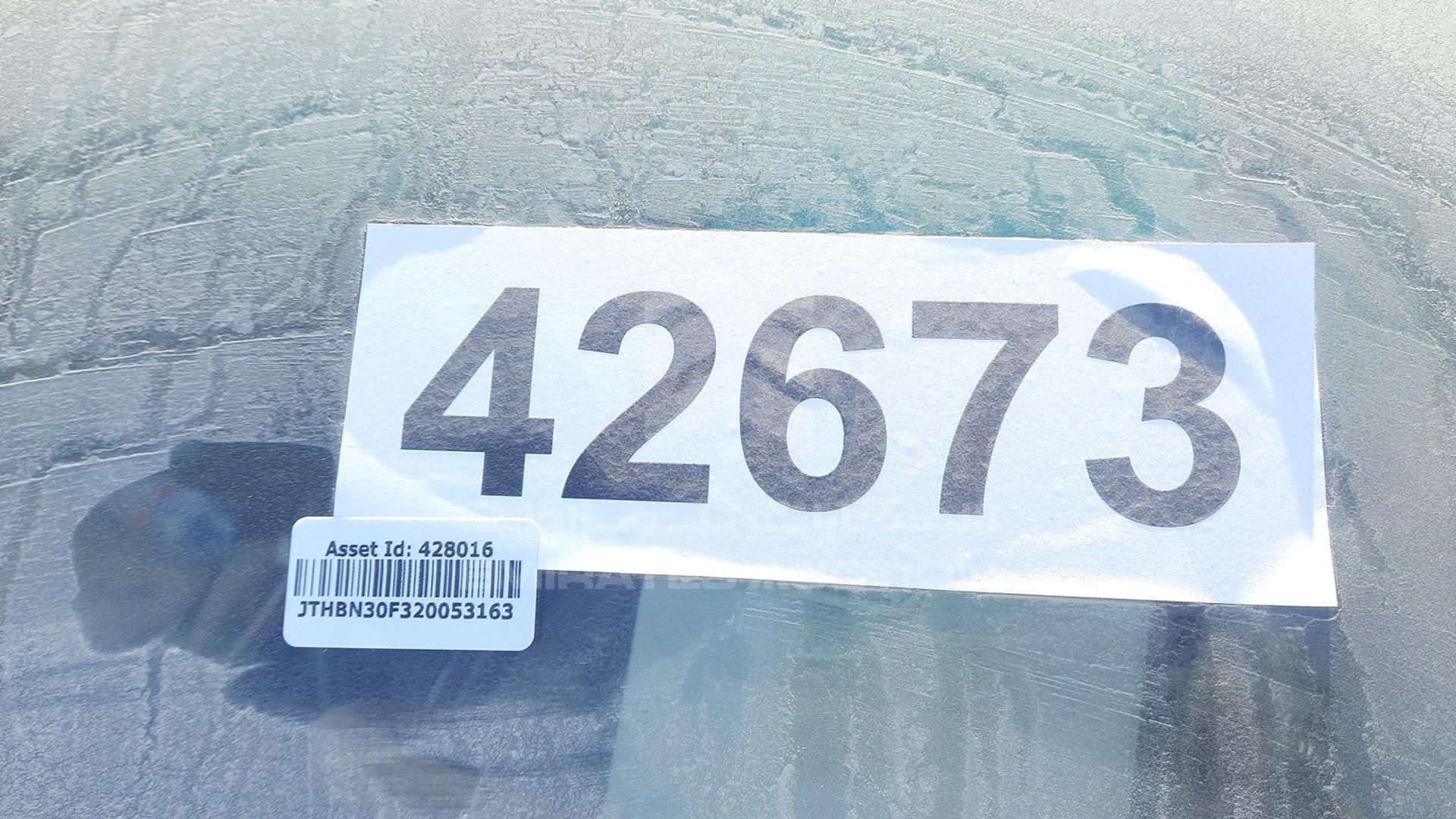 2002 LEXUS LS 430 VIN: JTHBN30F320053163