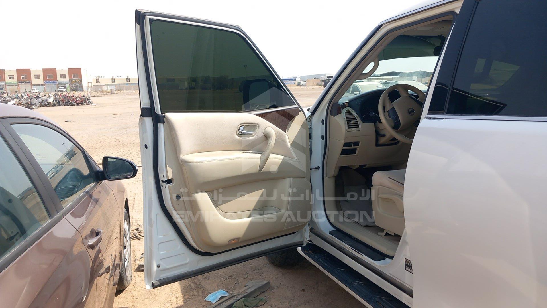 2015 NISSAN PATROL VIN: JN8AY2NY4F9120898