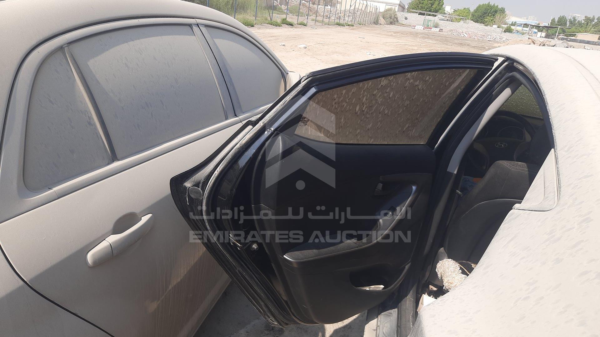 2013 HYUNDAI ELANTRA VIN: KMHDG41E9DU717098