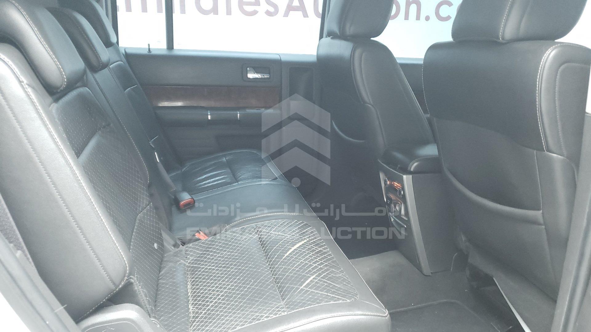 2009 FORD FLEX VIN: 2FMEK63C99BA45616