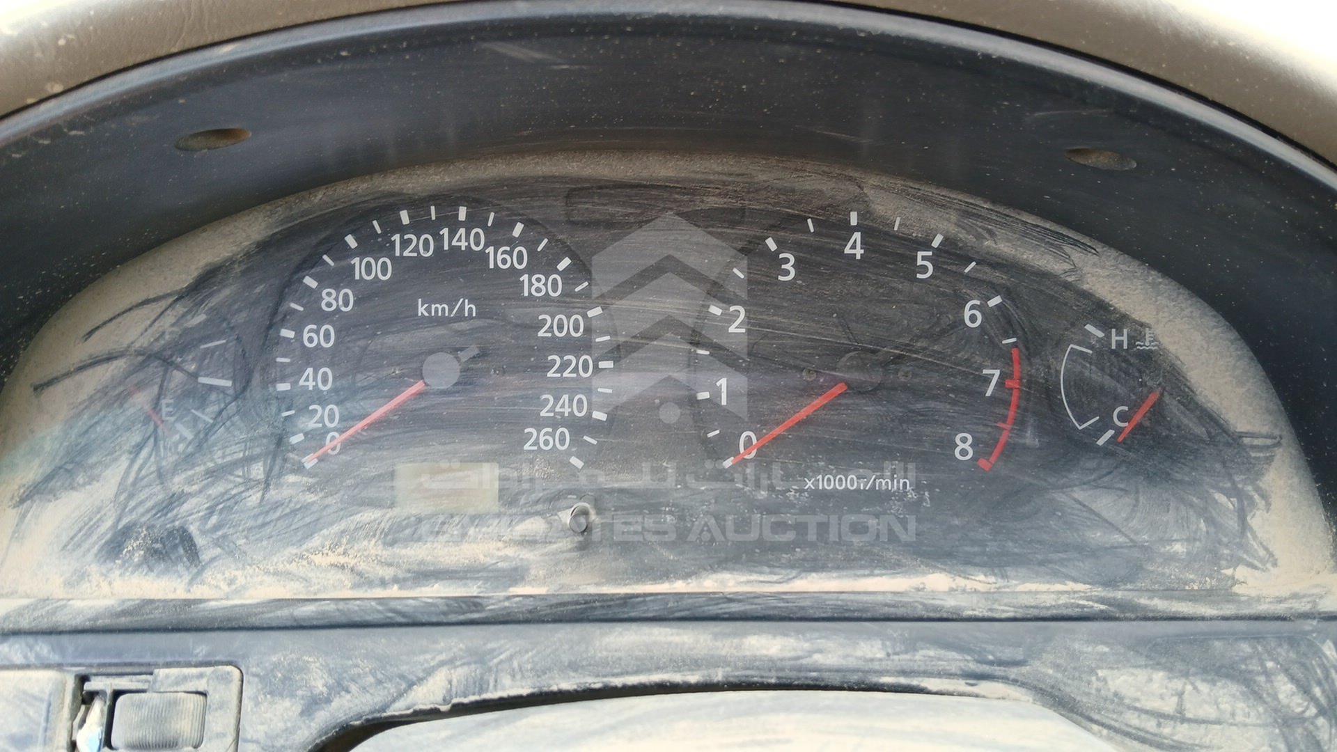 2000 NISSAN MAXIMA VIN: JN1CA31S41T561400