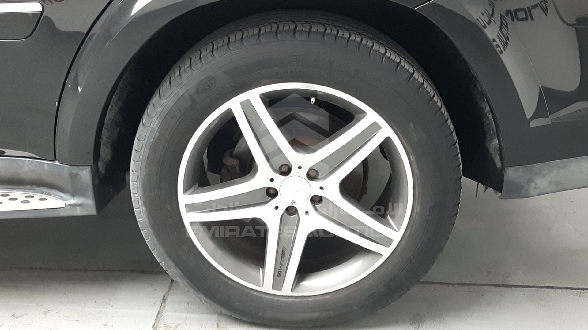 2011 MERCEDES GL 450 VIN: WDCBF7BE1BA639276