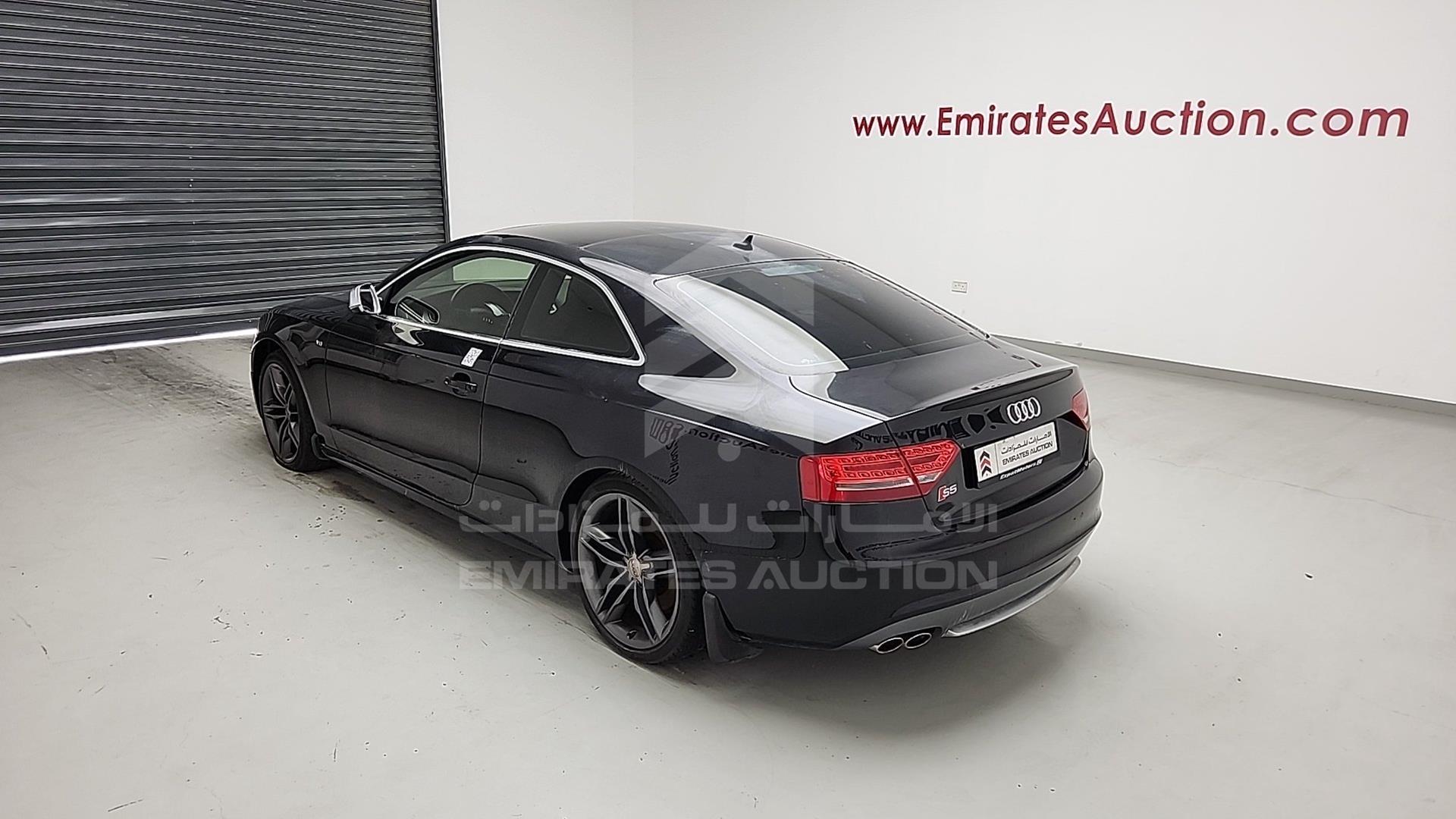 2010 AUDI S5 VIN: WAUCVB8T1AA021263