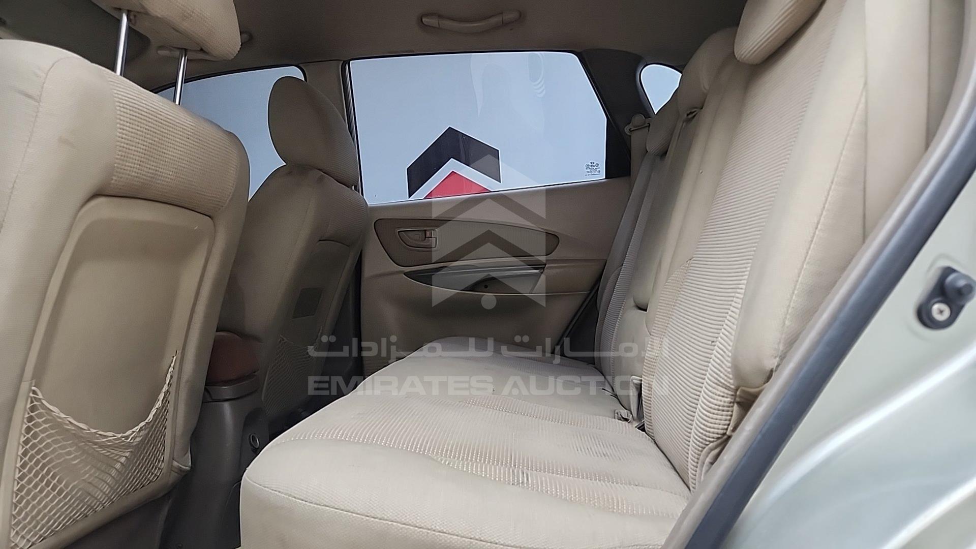 2008 HYUNDAI TUCSON VIN: KMHJM81B78U821197