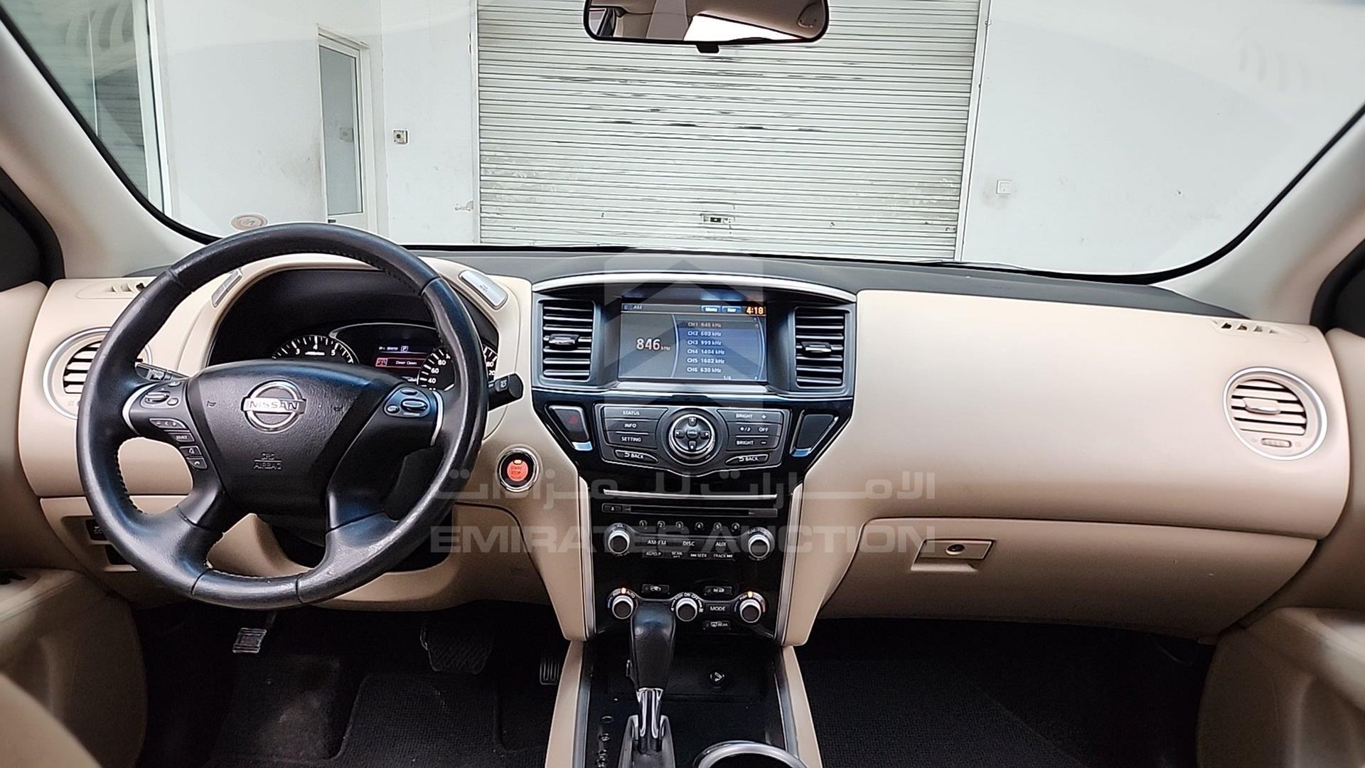 2016 NISSAN PATHFINDER VIN: 5N1AR2M50GC606074