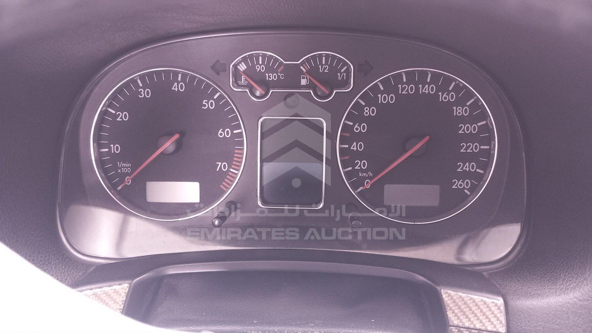 2001 VOLKSWAGEN GOLF VIN: WVWZZZ1JZ2P039525