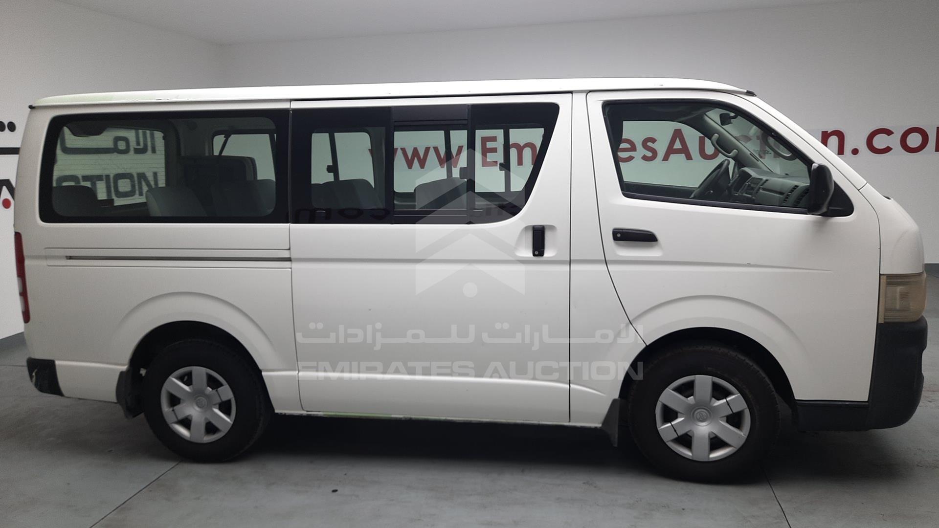 2007 TOYOTA HIACE VIN: JTGJX02P575007598