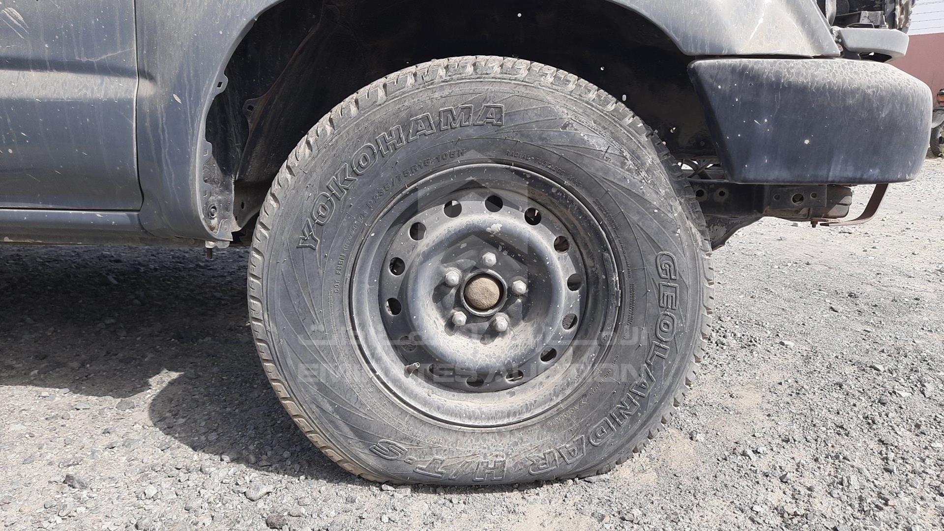 2001 TOYOTA HILUX VIN: JTFEM496320091087