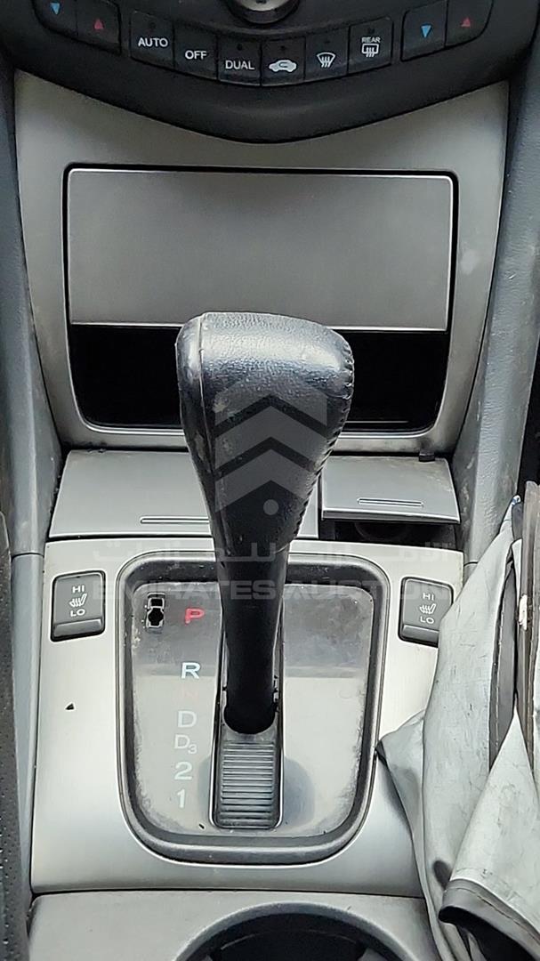 2005 HONDA ACCORD VIN: JHMCN36565C014296