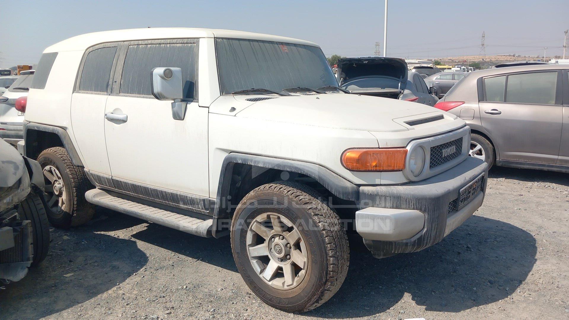 2022 TOYOTA FJ CRUISER VIN: JTEBU11F6NK266863