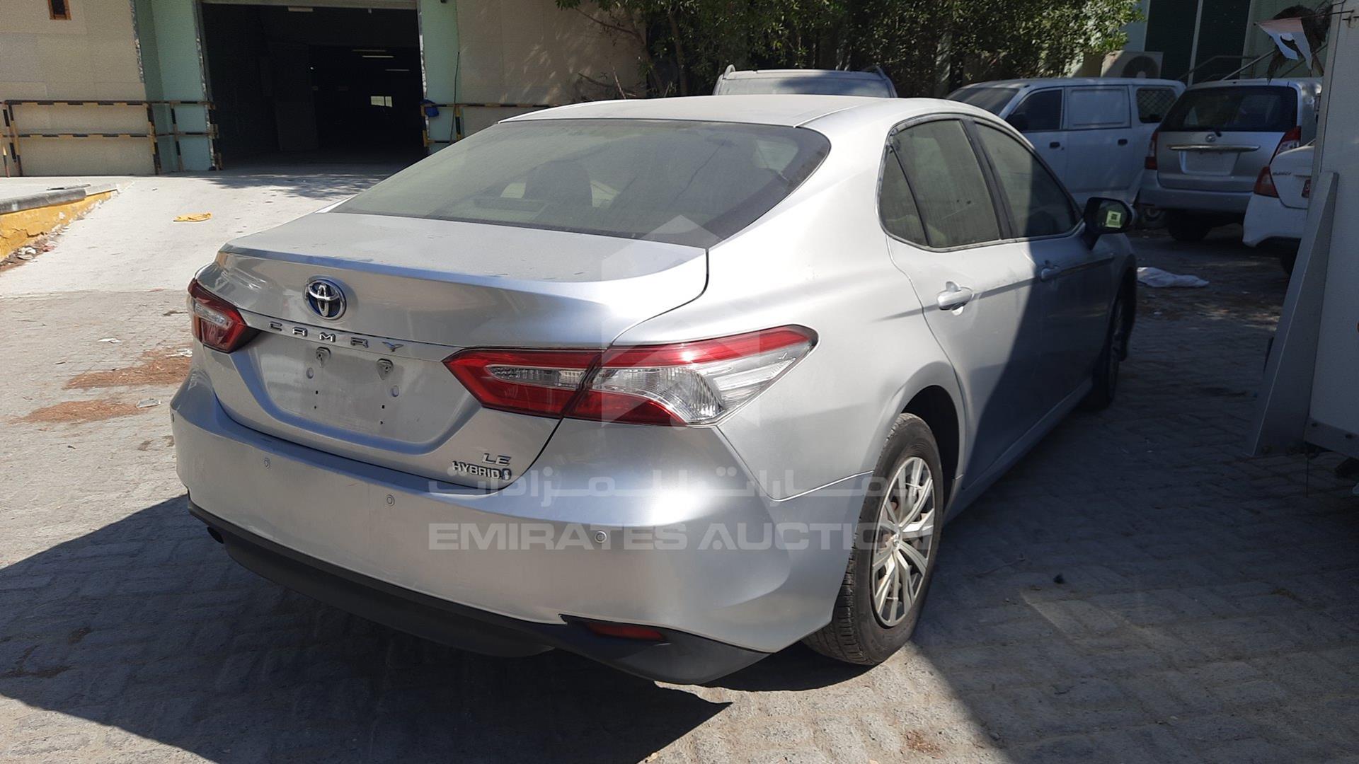 2019 TOYOTA CAMRY VIN: JTNB29HK4K3027180